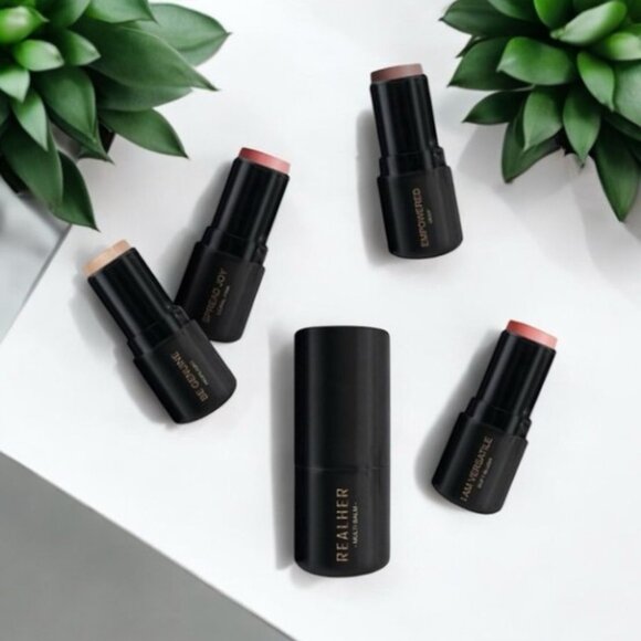 REALHER ENDLESS POSSIBILITIES Multi Balm Set - Picture 1 of 3